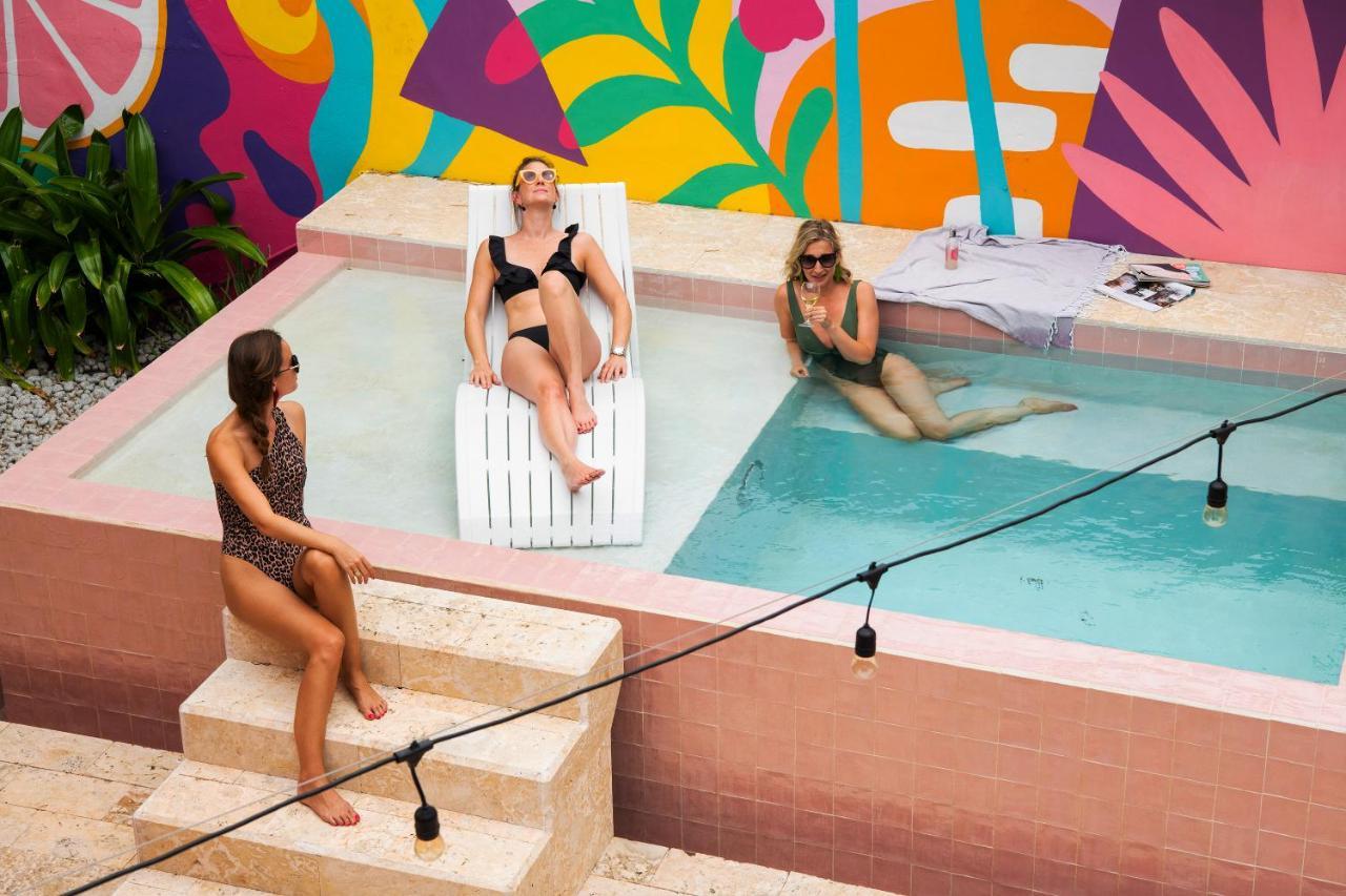 Wynwood Boutique Hotel Willemstad Bagian luar foto