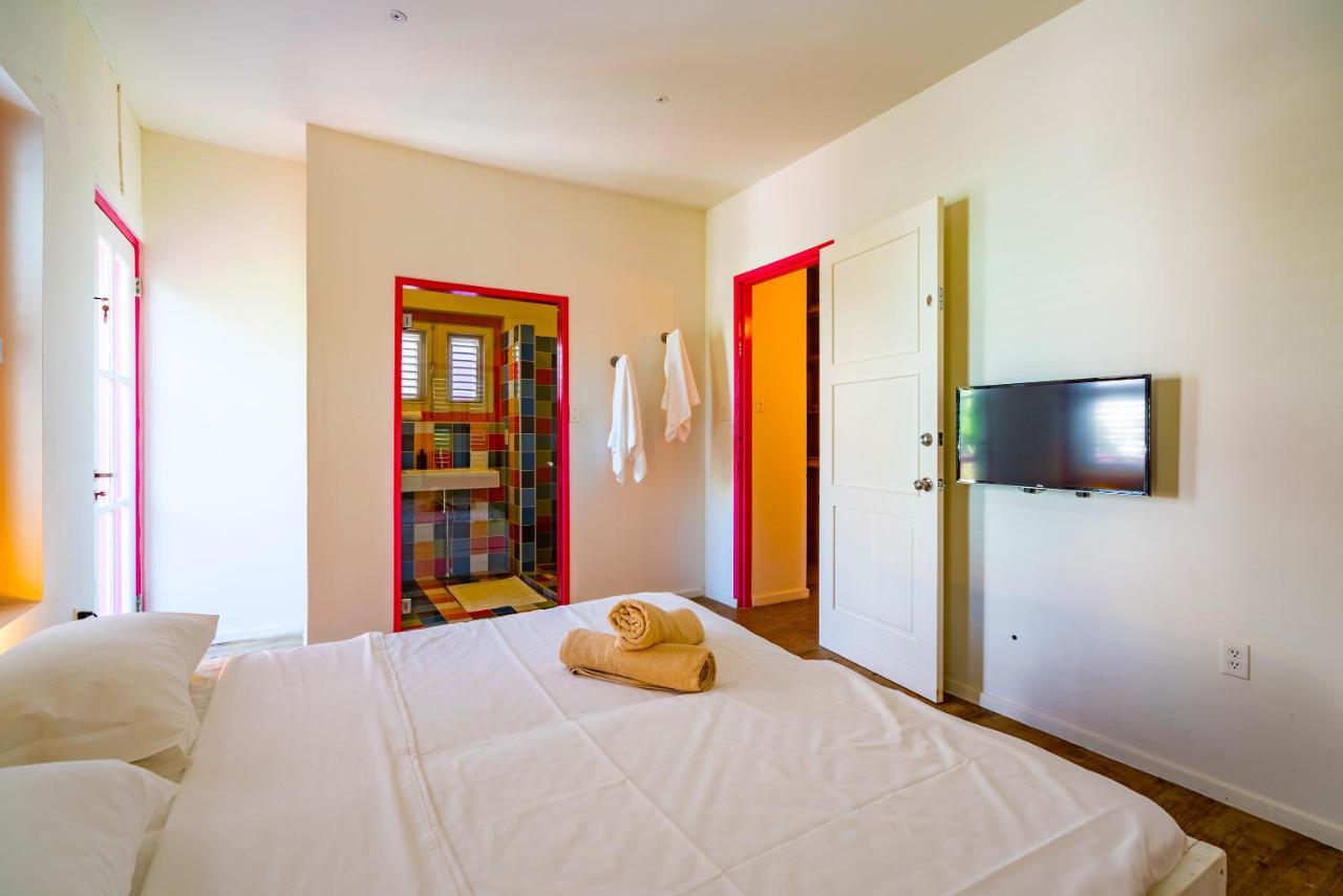 Wynwood Boutique Hotel Willemstad Bagian luar foto